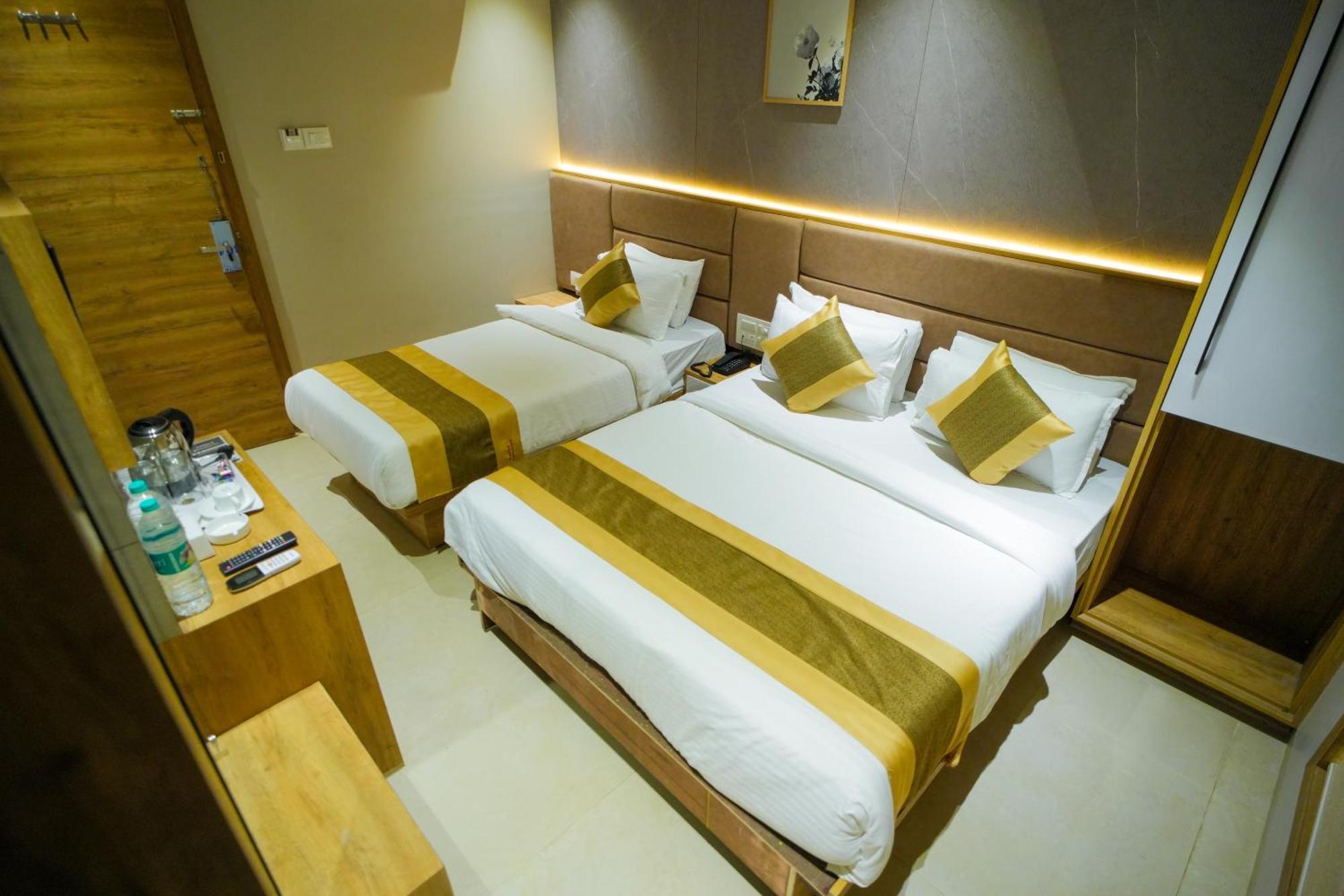 Hotel Skylink Hospitality Mahalaxmi Mumbai Dış mekan fotoğraf