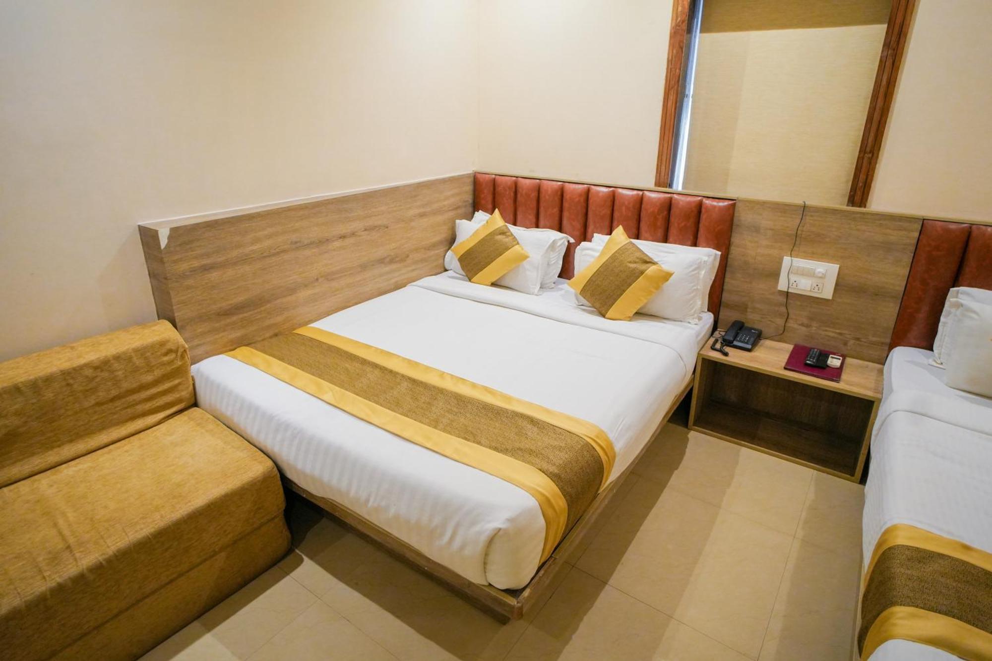 Hotel Skylink Hospitality Mahalaxmi Mumbai Dış mekan fotoğraf