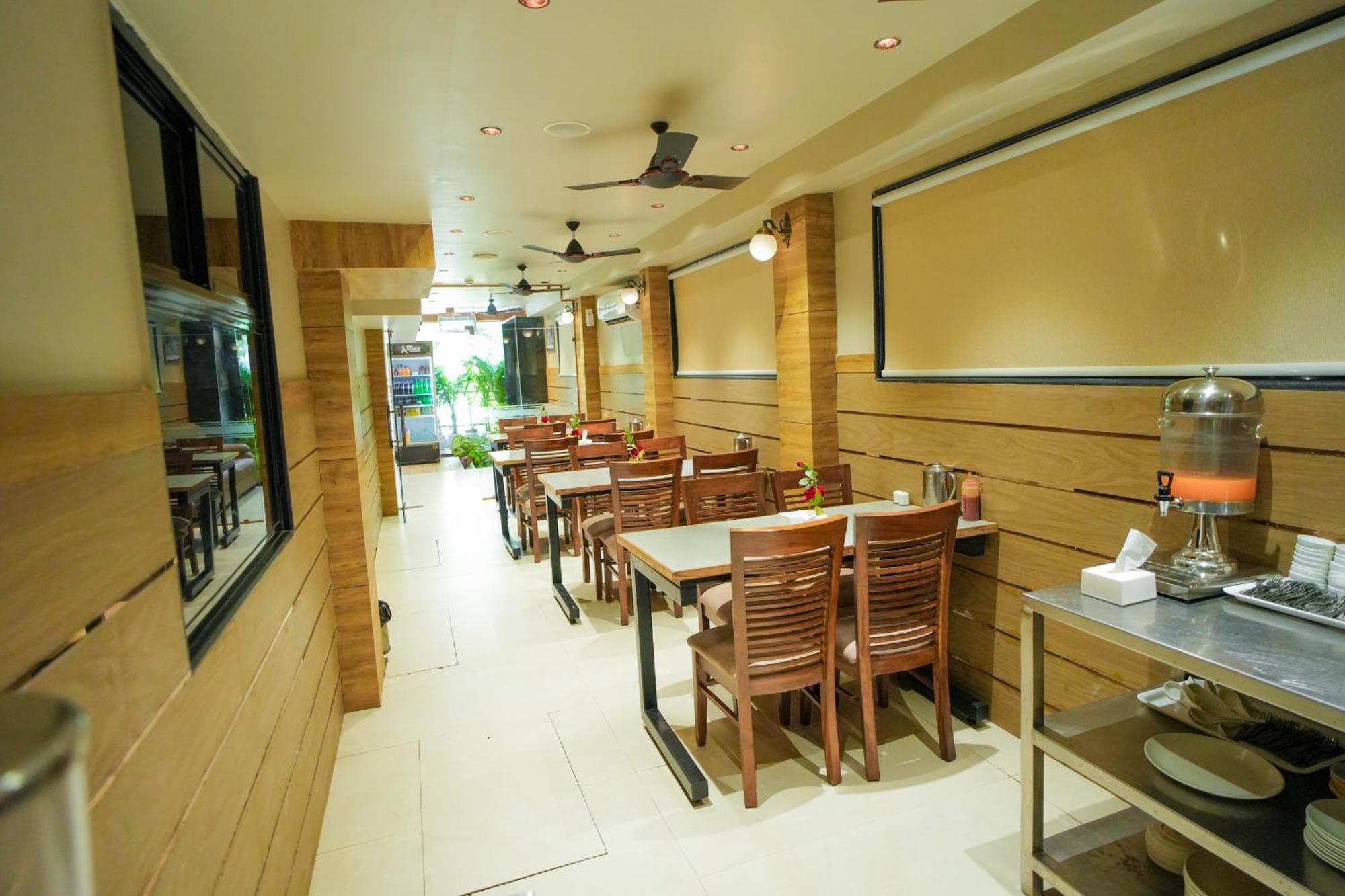 Hotel Skylink Hospitality Mahalaxmi Mumbai Dış mekan fotoğraf