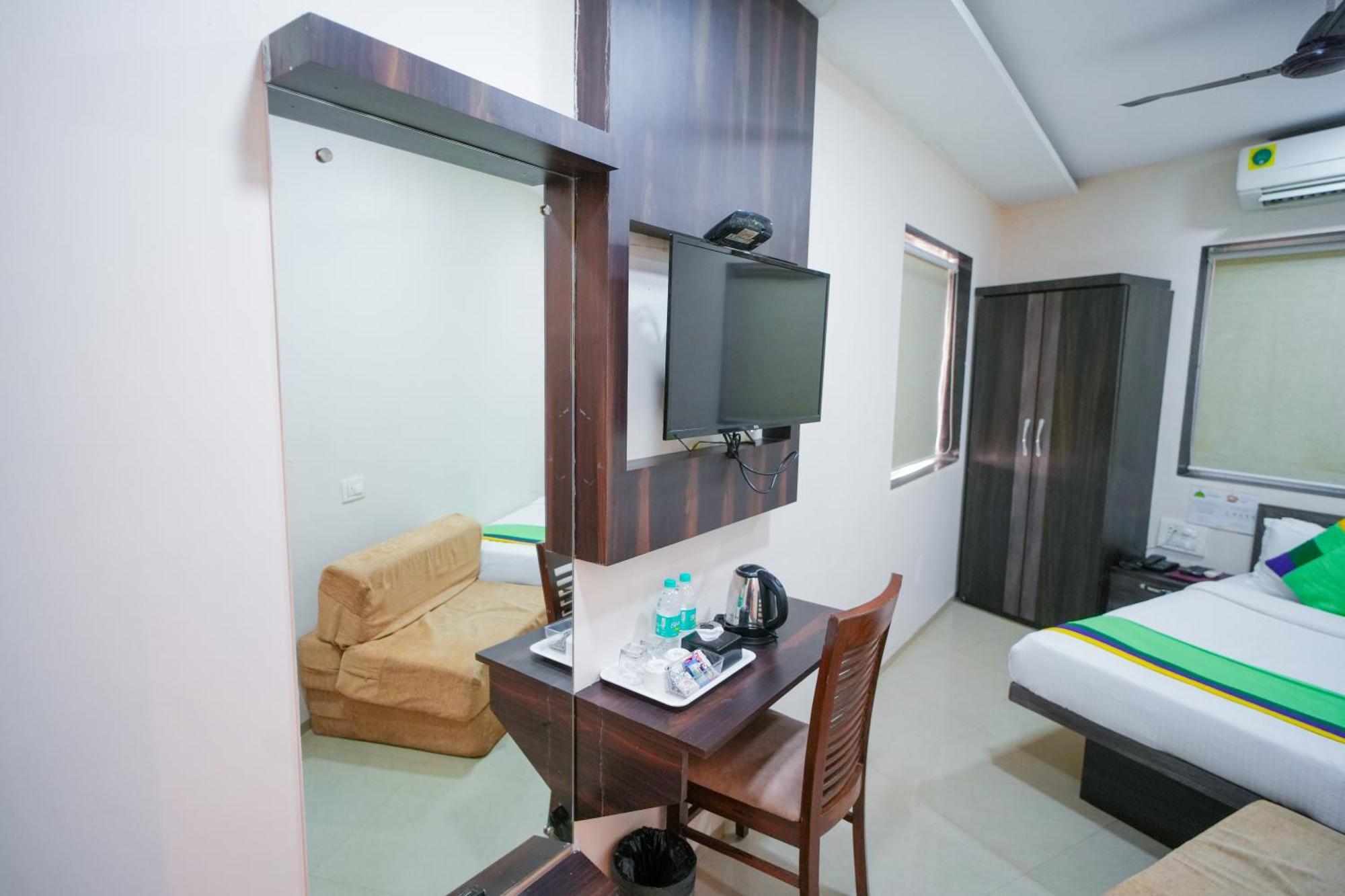 Hotel Skylink Hospitality Mahalaxmi Mumbai Dış mekan fotoğraf