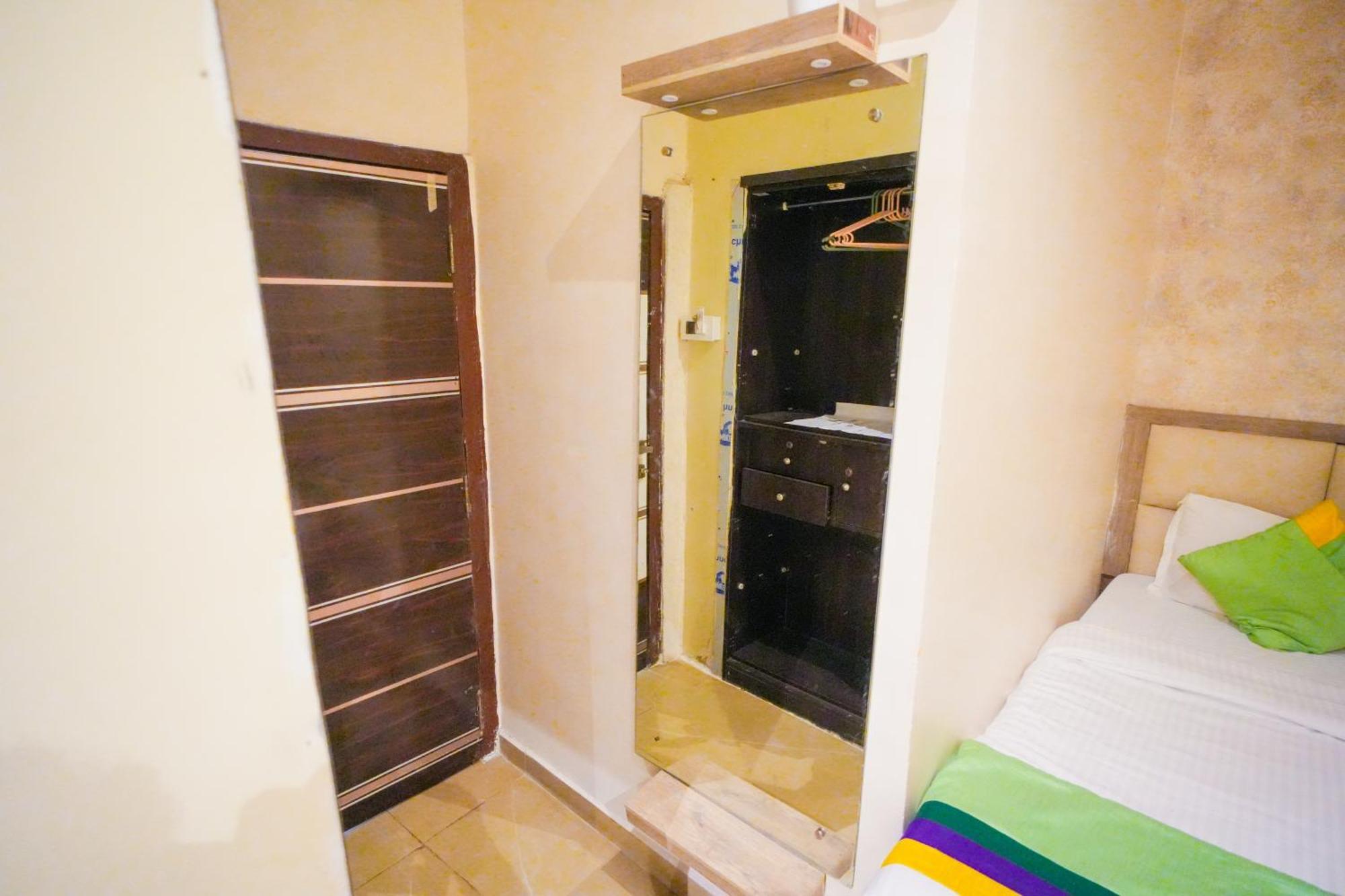 Hotel Skylink Hospitality Mahalaxmi Mumbai Dış mekan fotoğraf