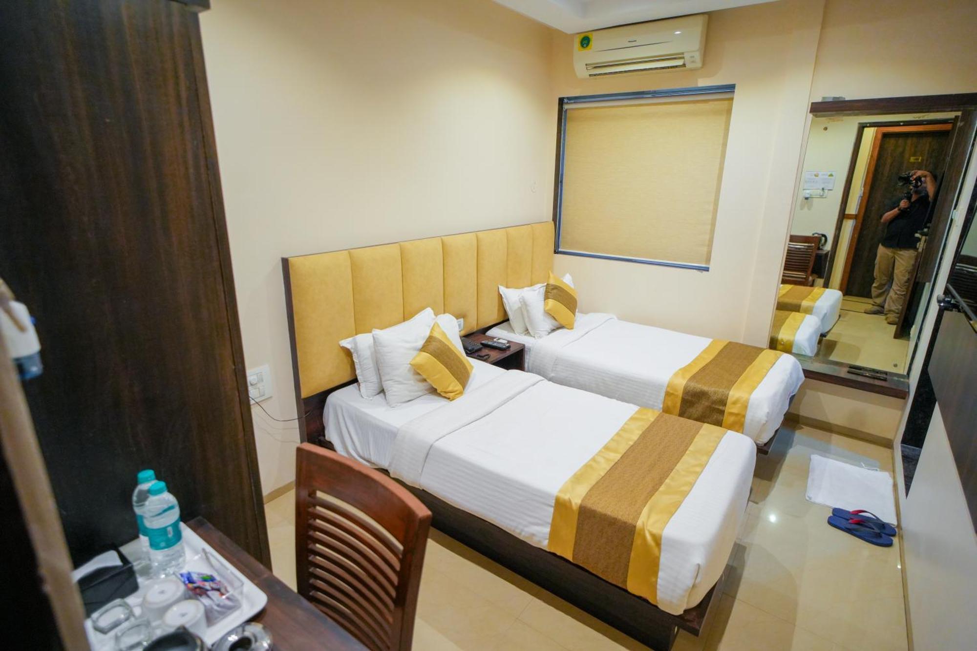 Hotel Skylink Hospitality Mahalaxmi Mumbai Dış mekan fotoğraf