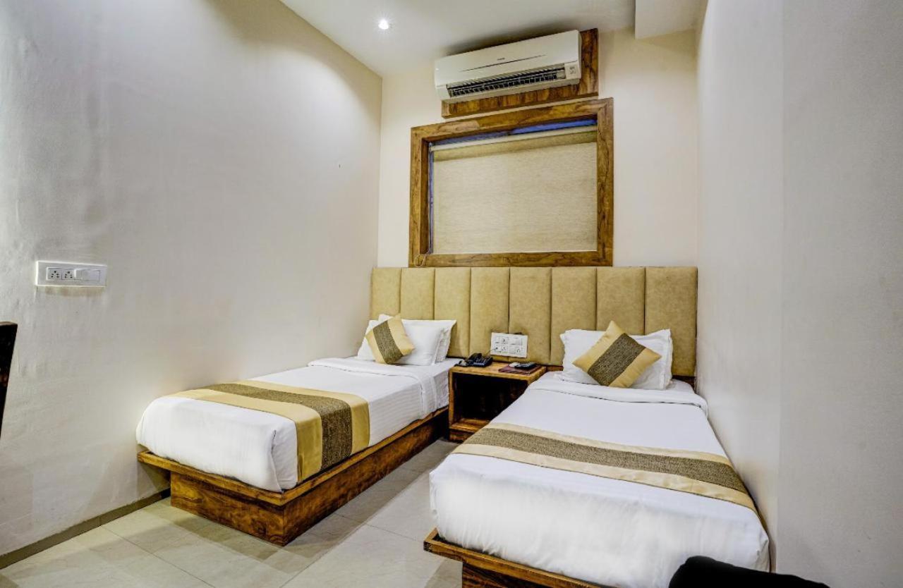 Hotel Skylink Hospitality Mahalaxmi Mumbai Dış mekan fotoğraf